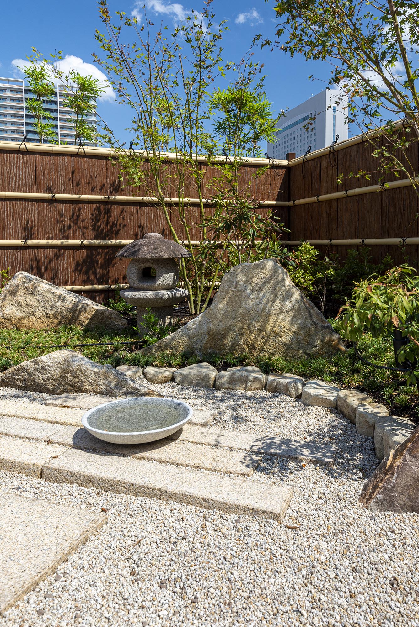 盃 白 | 造園資材館