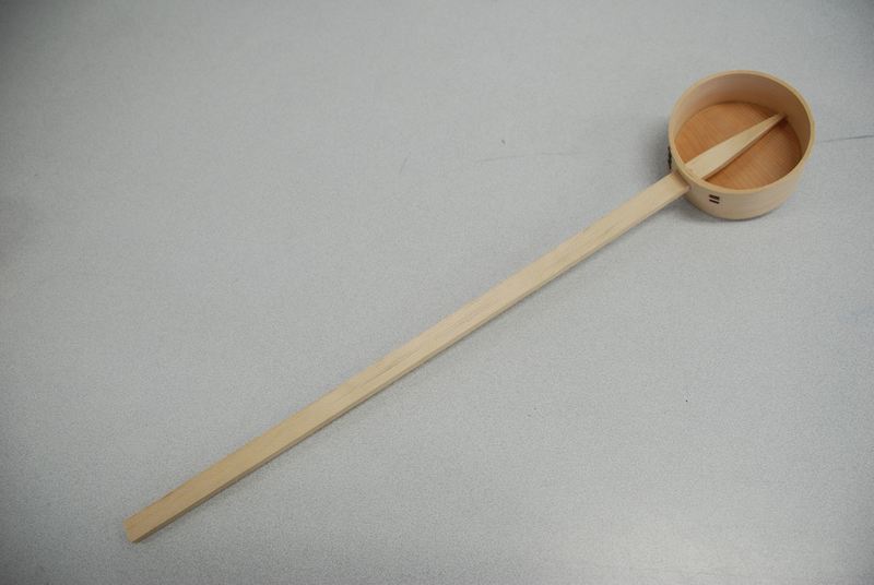 桧つくばいひしゃく 浅 | 造園資材館